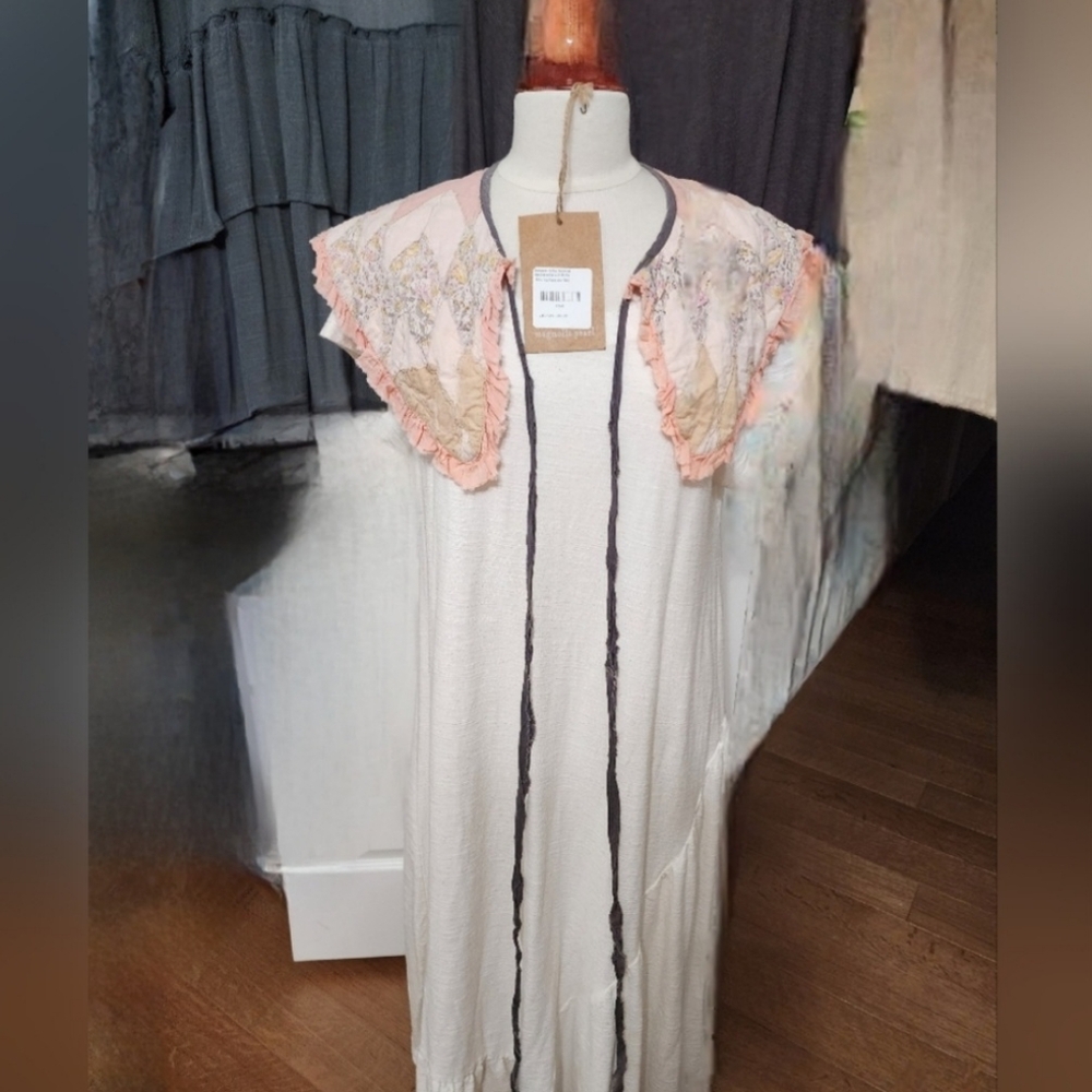 MAGNOLIA PEARL JILL JABOT COLLAR